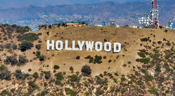 Popular Adult Film Star Tragically Dies At Just 24-Years-Old Following 3rd BBL Surgery