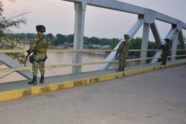 Denuncian detención de cinco colombianos en Venezuela: cuatro firmantes de Acuerdo de Paz