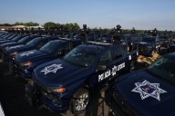 Entregan 100 patrullas en Sinaloa para perseguir al hampa