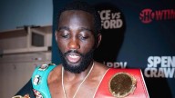 AMB sanciona a Terence Crawford antes de pelear con Canelo