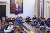 Jefa de Estado lidera sesión extraordinaria del Consejo de Ministros