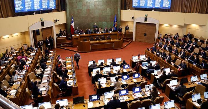Cámara de Diputados aprueba en general proyecto que pone fin al CAE y crea el FES