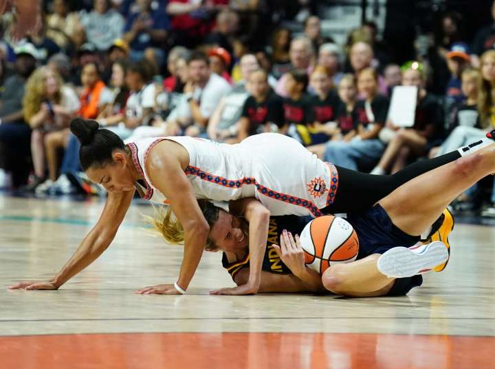 Lexie Hull’s Latest Look Startles Indiana Fever Fans Ahead of West Coast Road Trip