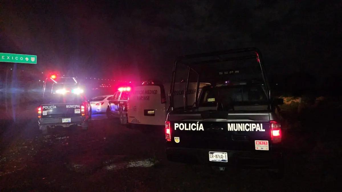 Encuentran cuerpo en descomposición cerca de la autopista 57