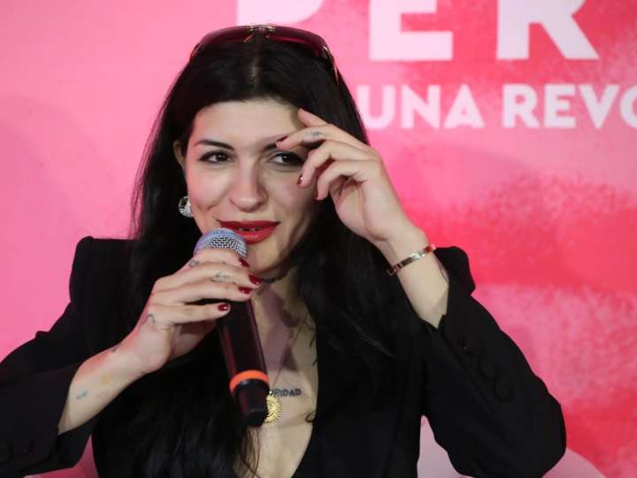 No se quedó callada: Cazzu lanzó una dura respuesta a Christian Nodal tras sus declaraciones sobre la ruptura