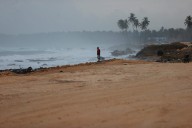 Category 3 Hurricane Erin forces evacuations on North Carolina's Outer Banks