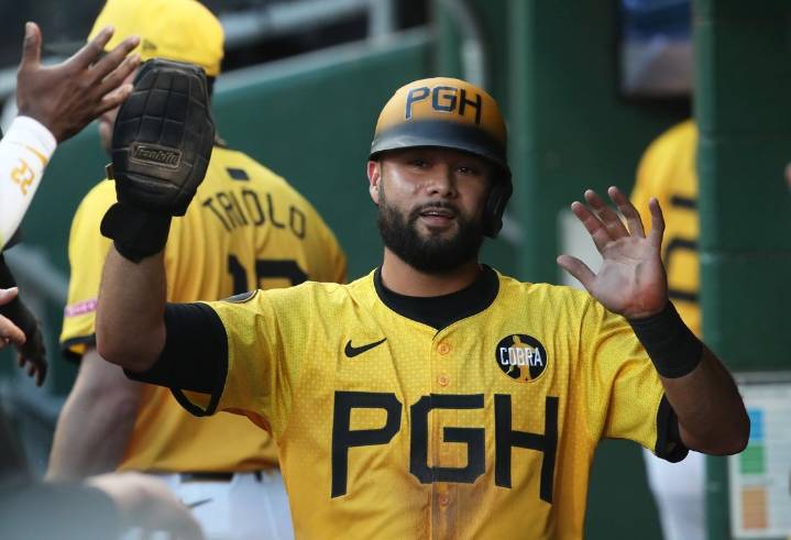 Deadspin | Pirates place INF Isiah Kiner-Falefa on outright waivers