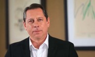 Estable, optimista y en tratamiento líder político Juan Dalmau