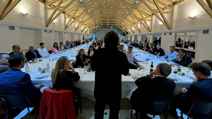 Milei agasaja a diputados propios y afines con una cena en la Quinta de Olivos