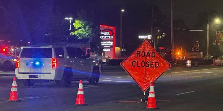 Gas leak leads to Greenville intersection closure