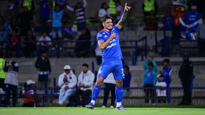 Gabriel Fernández reapareció con Cruz Azul y se vistió de héroe ante Santos