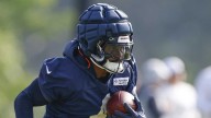 Insane D’Andre Swift hurdle has Bears fans going wild
