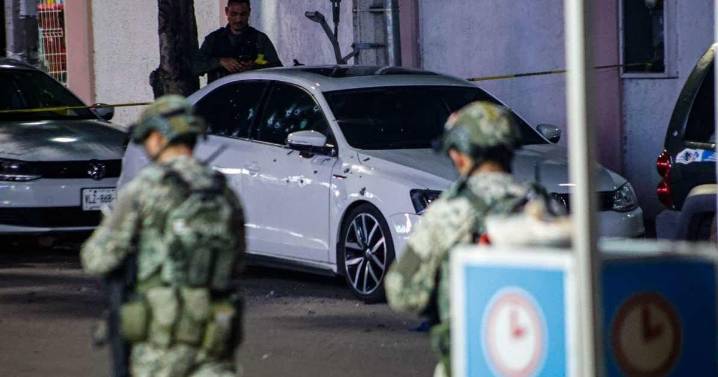 Ataque armado frente a hospital en Culiacán deja tres muertos y tres heridos