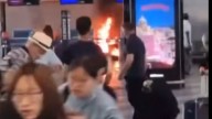 Detenido un hombre por incendiar y golpear con un martillo un mostrador del aeropuerto de Milán