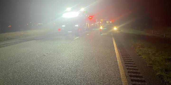 I-20 reopens after crash between two 18-wheelers, passenger van