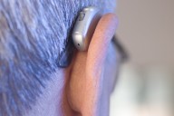 AI-powered glasses give wearers ‘superpower’ hearing