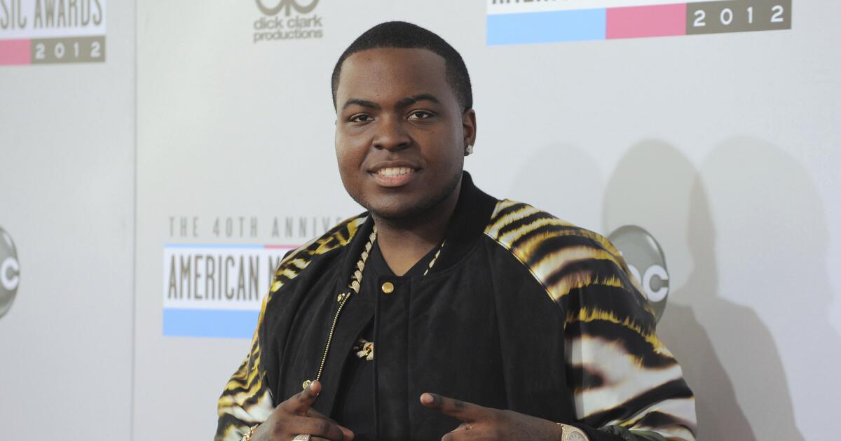Sean Kingston is sentenced to 3½ years in prison after mom got 5 years for fraud scheme