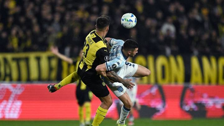 Sorpresa en Montevideo: Peñarol le ganó 1-0 a Racing por la ida de los octavos de final