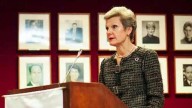YPF: la jueza rechazó el pedido de Argentina, que deberá entregar chats y correos de los últimos dos ministros de Economía