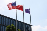 Las bolsas asiáticas responden optimistas a la extensión de la tregua entre EE.UU. y China