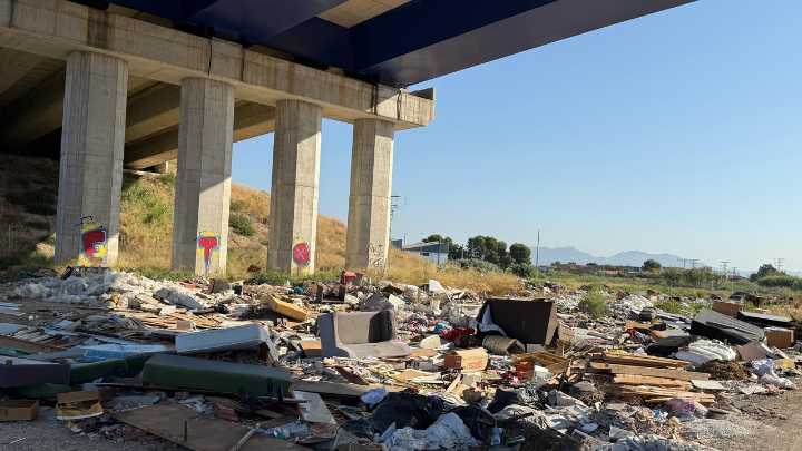 El PSRM exige a Ballesta la limpieza del vertedero ilegal de Beniaján