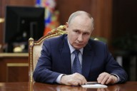 Russia and Ukraine stick to their demands ahead of planned Putin