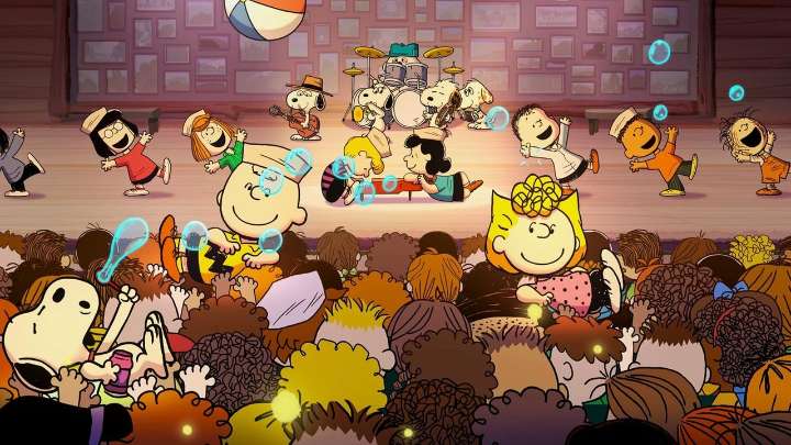 Charlie Brown and Snoopy offer an animated 'Peanuts' musical about summer camp