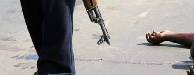 Man shoots de@d his former girlfriend and went on to shoot his wife before fleeing in South Africa