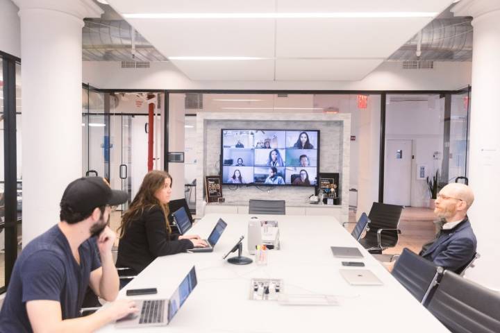Commentary: Want people back in the office? Give them parking and privacy