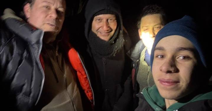 El Bolsón: la odisea de un turista perdido en la nieve y el épico rescate de tres vecinos con linternas y largavista