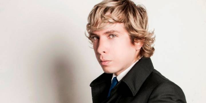 Acusan al diseñador Noé Bernacelli de tocamientos indebidos a modelo durante una prueba de vestuario