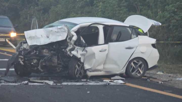 Accidente en Autopista Coatzacoalcos-Villahermosa Deja Una Persona Muerta y Un Lesionado
