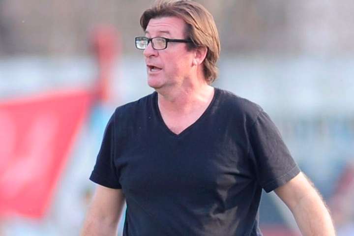 “Hay que tratar de…”: La formula de Alfredo Berti para anular a Paredes