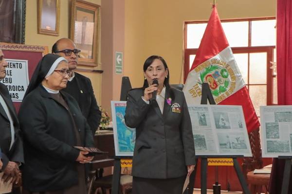 SOCIEDAD DE SEÑORAS DE TACNA ANUNCIA MEDIDAS PARA AGILIZAR LA PROCESIÓN DE LA BANDERA