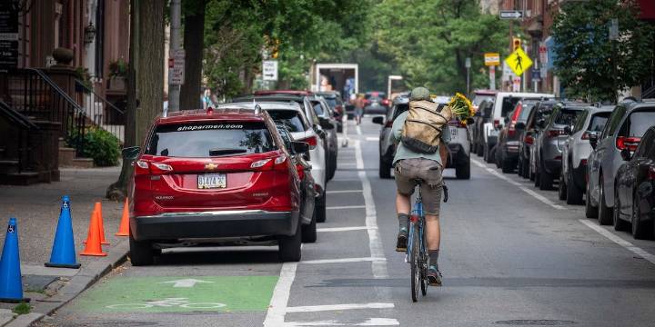 The New Urban Order: I Don’t Bike. But I Support Bike Lanes