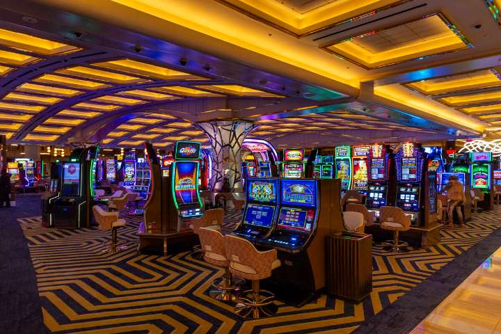 Strip, downtown Las Vegas casinos post increases in July gambling revenue