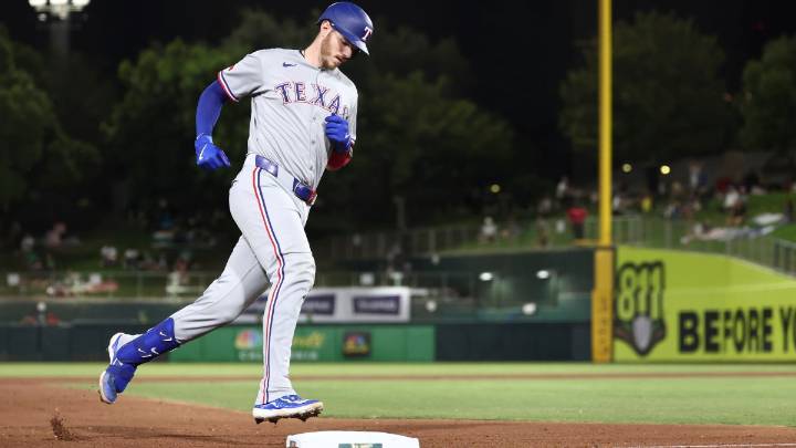 Rangers power past Athletics with home runs from Heim and Helman
