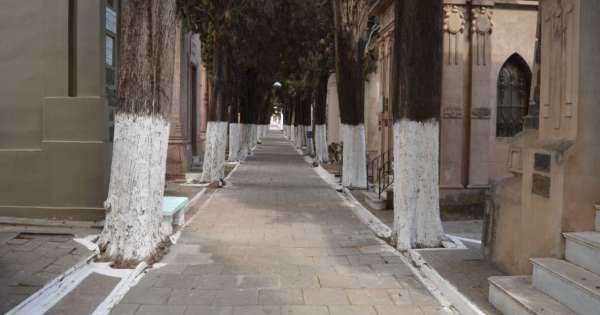 "Nadie quiere ir": revelaron el lugar más terrorífico del cementerio de la Santa Cruz