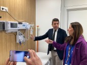 El Consell regulariza la situación de 53.000 sanitarios públicos