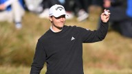 Rasmus Højgaard holds off Marco Penge, leads by 1 in Denmark