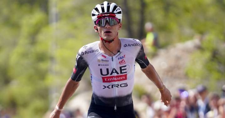 ¡Histórico! Isaac del Toro es campeón en España: primer mexicano en ganar la carrera