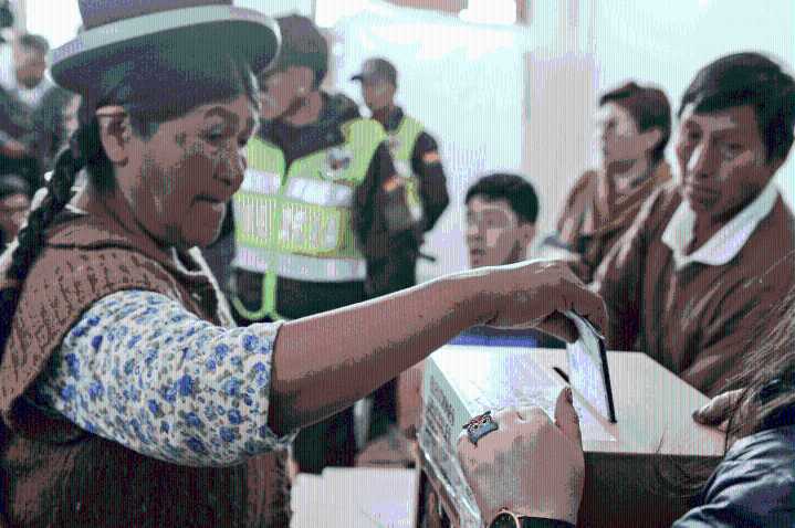 Bolivia vota para elegir nuevo presidente y renovar el Legislativo