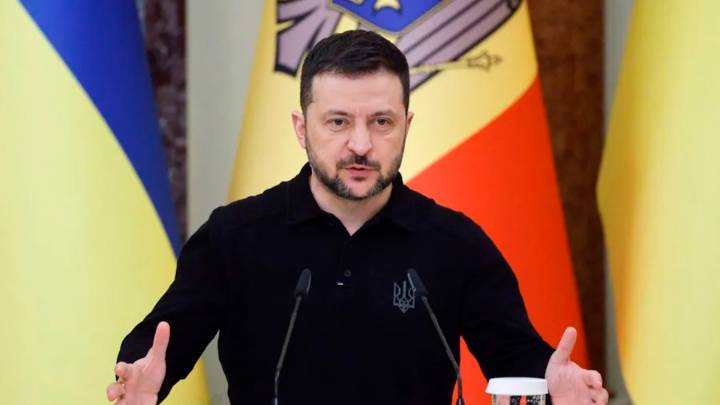 Zelenski afirmó que las decisiones sobre la guerra tomadas sin Ucrania no conducen a la paz