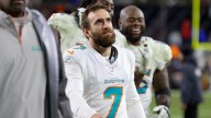 Jason Sanders injury: Dolphins kicker placed on injured reserve, will miss at least four games with hip issue