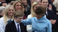 Amor de madre: Melania Trump asegura que su hijo Barron no puede ser un "estudiante normal" por su popularidad entre las chicas