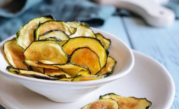 El reemplazo ideal de las papas fritas: los chips de zucchini perfectos
