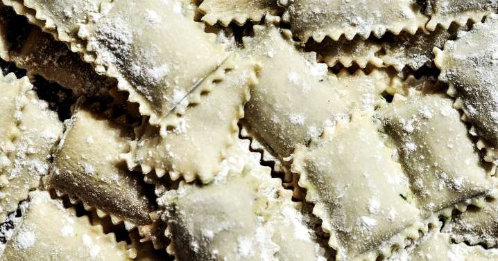 So THAT's Why Restaurant Pasta Is So Much Better