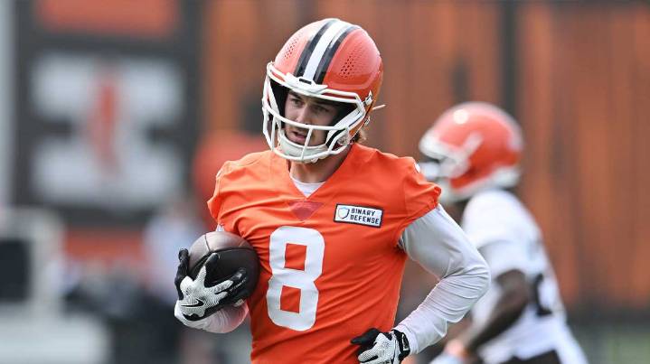 Kenny Pickett trade grades for Raiders, Browns