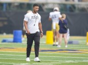 Notre Dame football facing renewed rivalry, sold-out stadium at No. 10 Miami