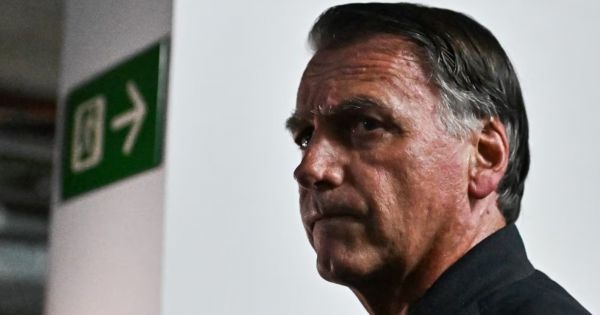 La Corte dictó la prisión domiciliaria para Bolsonaro por el intento de golpe a Lula